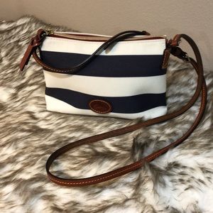 Authentic Dooney & Bourke crossbody.